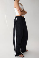 OVERSIZED TRACK PANT