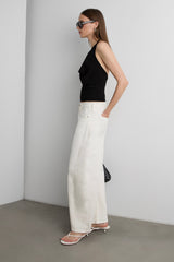 MID-RISE CURVED WAIST BARREL LEG PANT