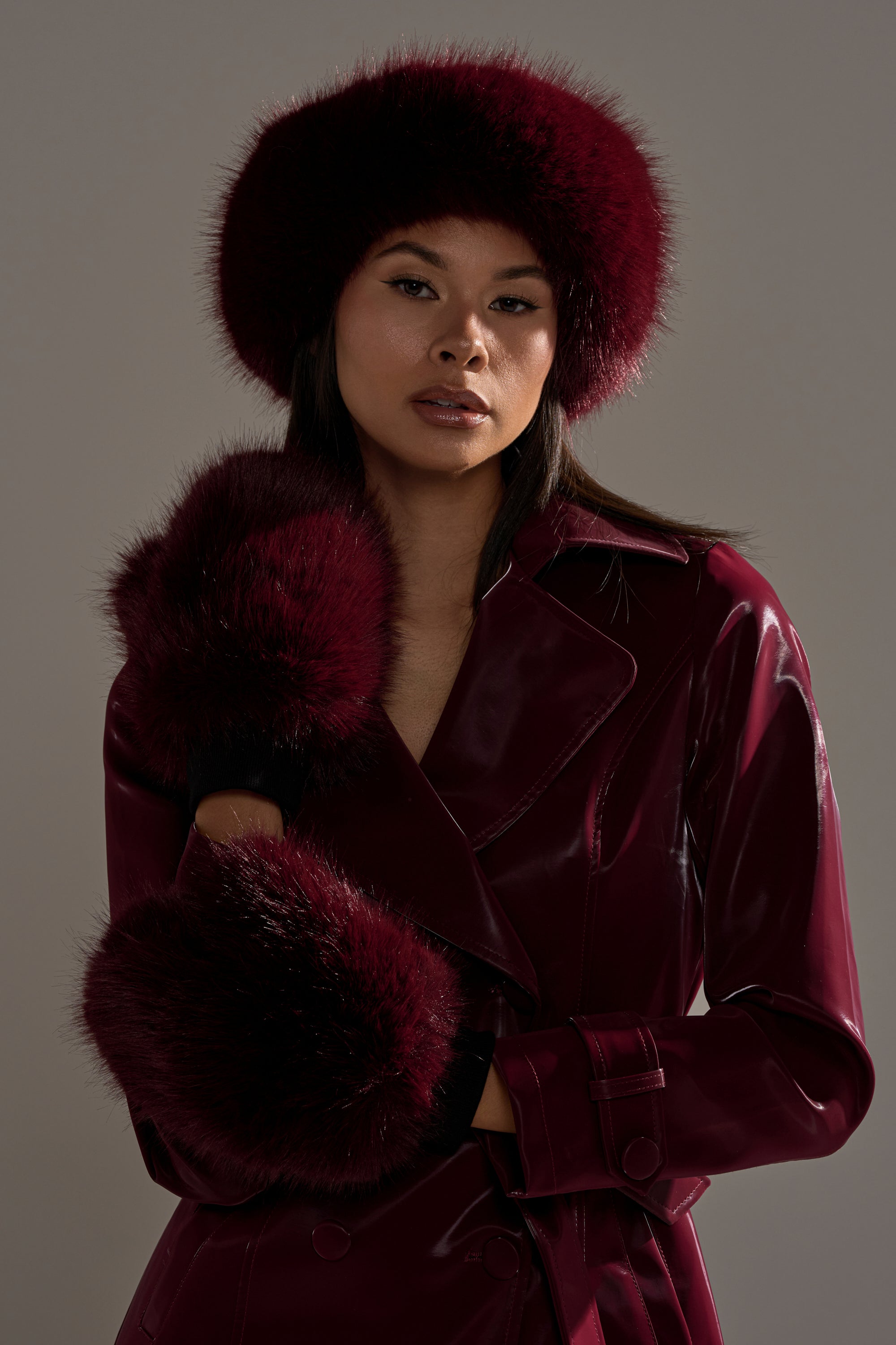 ALAIA FAUX FUR MITTENS